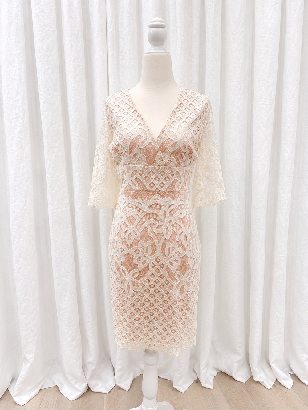 Soieblu Ivory Lace V-Neck Midi Dress